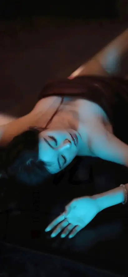人妻精品